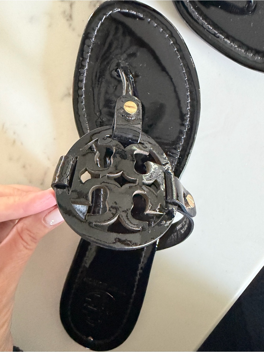 Tory Burch Miller 8.5 - Picture 2 of 7